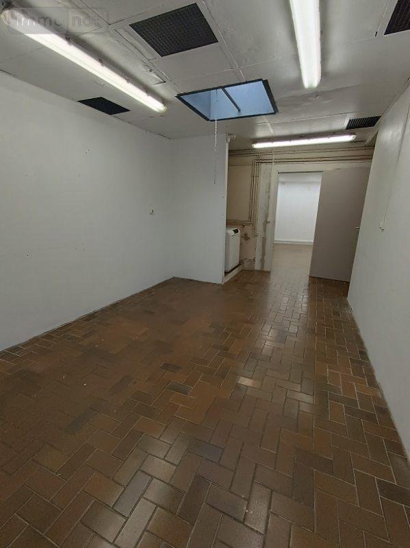 Location fonds et murs commerciaux Bourg-en-Bresse 01000 Ain 80 m2  750 euros