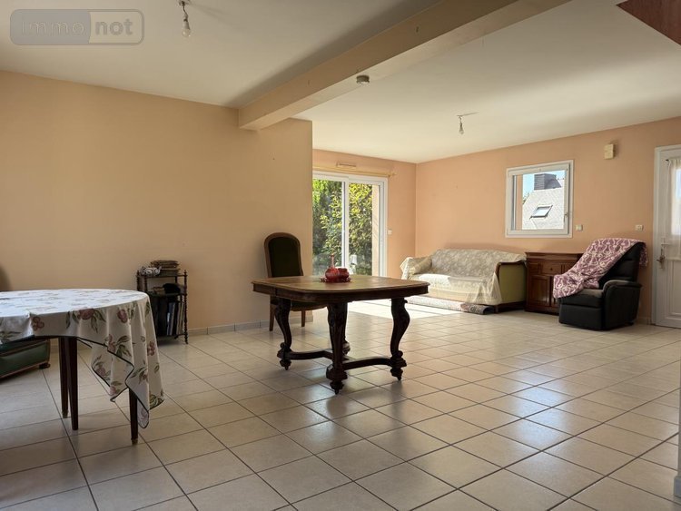 Maison a vendre Ploumagoar 22970 Côtes-d'Armor 104 m2 4 pièces 252960 euros