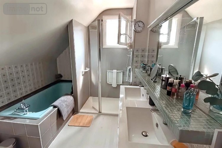 Maison a vendre Pontivy 56300 Morbihan 135 m2  262300 euros