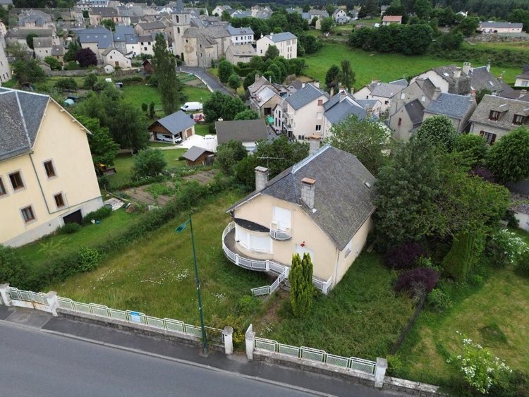 Maison a vendre Peyre en Aubrac 48130 Lozère 103 m2 6 pièces 225000 euros