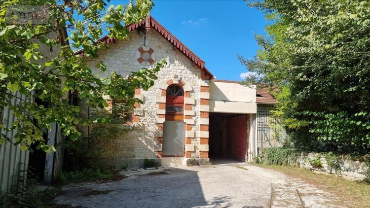 Maison a vendre Jonzac 17500 Charente-Maritime 531 m2 20 pièces 772500 euros