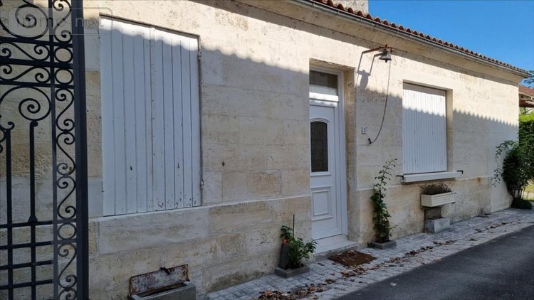 Maison a vendre Jonzac 17500 Charente-Maritime 531 m2 20 pièces 772500 euros