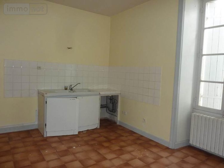 Maison a vendre Jonzac 17500 Charente-Maritime 335 m2 10 pièces 220500 euros