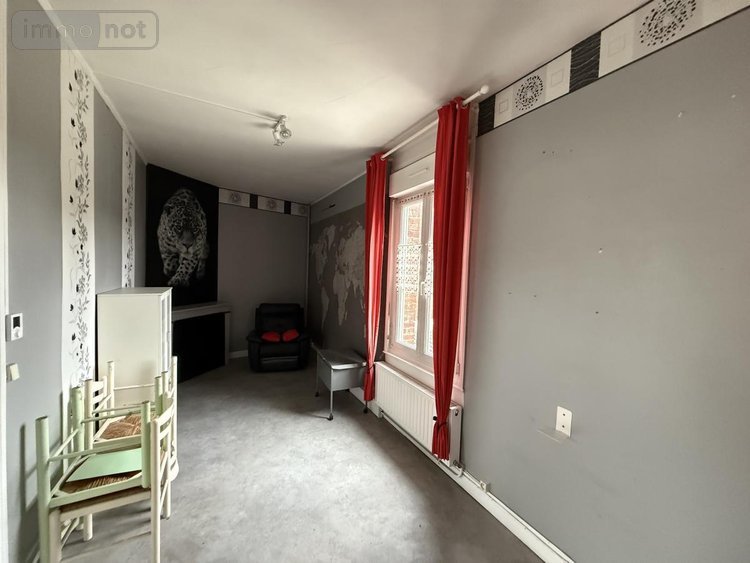 Immeuble a vendre Albert 80300 Somme 120 m2  196000 euros