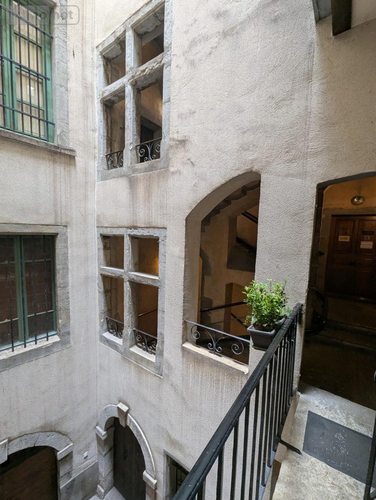 Appartement a vendre Chambéry 73000 Savoie 62 m2 2 pièces 196000 euros