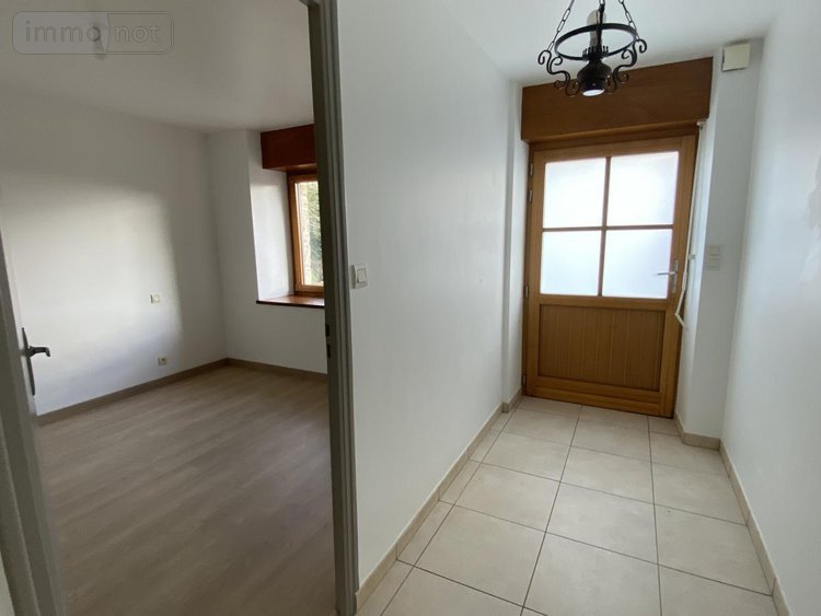 Location maison La Motte 22600 Côtes-d'Armor 124 m2 4 pièces 940 euros