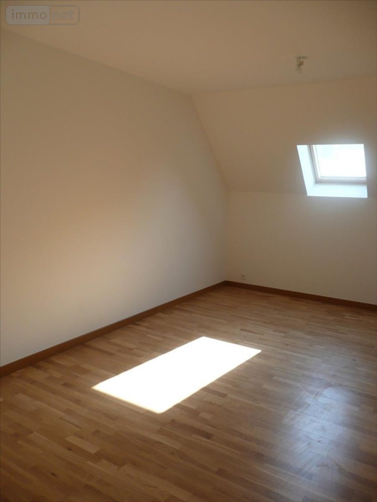 Location maison Dole 39100 Jura 98 m2 4 pièces 850 euros