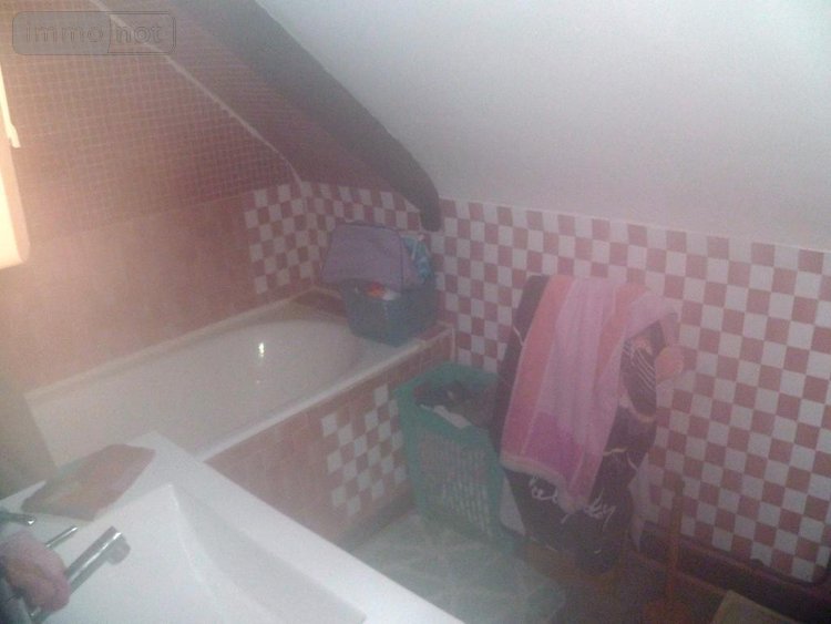 Immeuble a vendre Camors 56330 Morbihan 350 m2  314750 euros