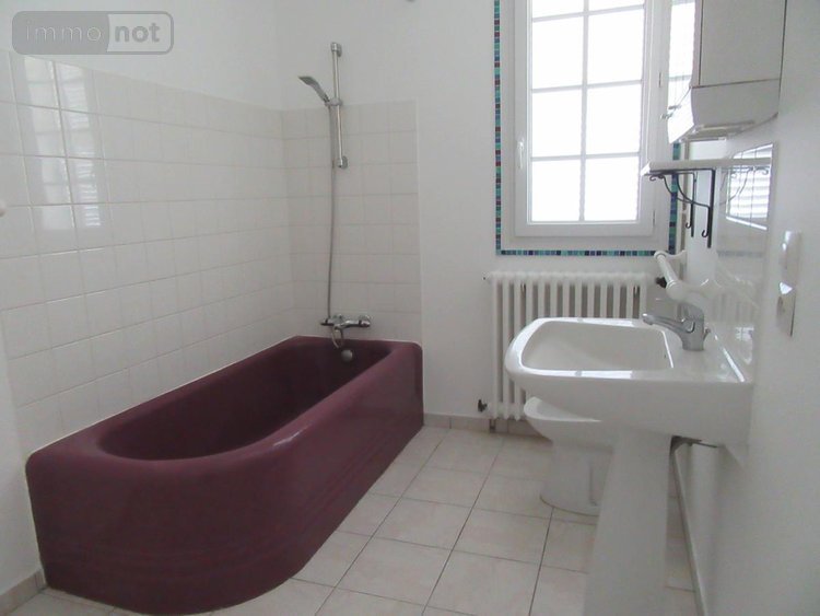 Location maison Paucourt 45200 Loiret 119 m2 4 pièces 970 euros