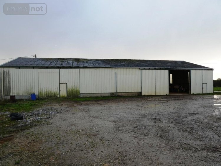 Divers a vendre Séglien 56160 Morbihan 900 m2  137100 euros