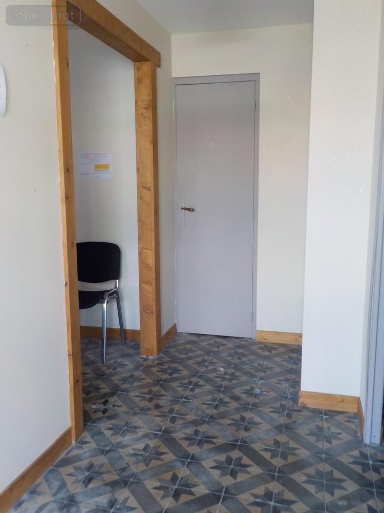 Location fonds et murs commerciaux Licques 62850 Pas-de-Calais 65 m2  600 euros