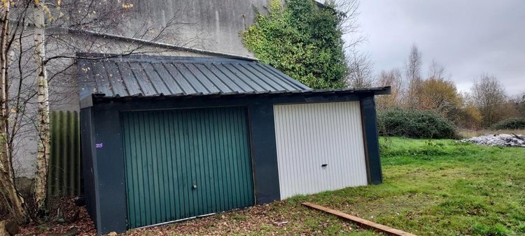 Fonds et murs commerciaux a vendre Montbizot 72380 Sarthe 338 m2  187920 euros