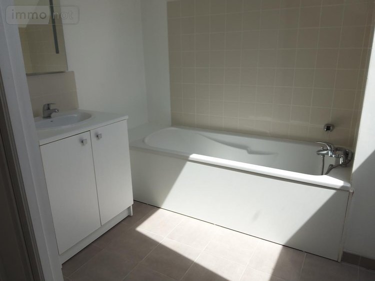 Location maison Grand-Bourgtheroulde 27520 Eure 114 m2 5 pièces 1070 euros