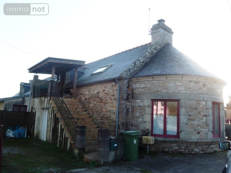 Immeuble a vendre Camors 56330 Morbihan 350 m2  314750 euros