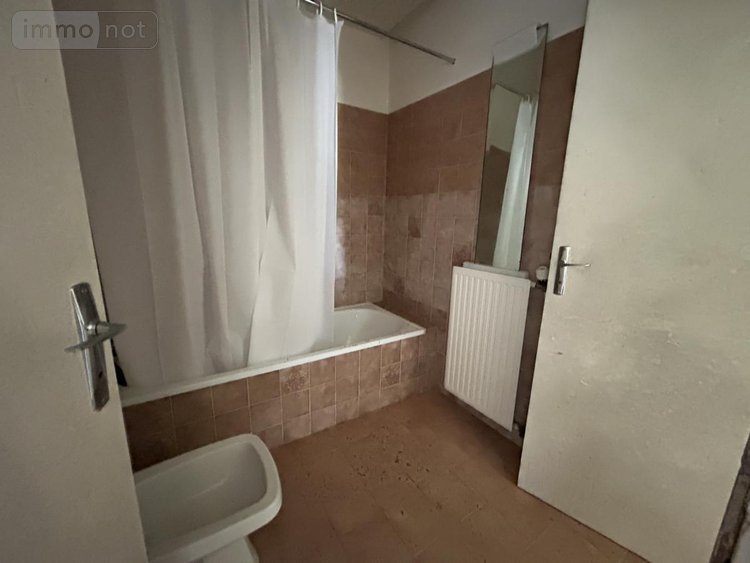 Maison a vendre Carentoir 56910 Morbihan 250 m2 8 pièces 187800 euros