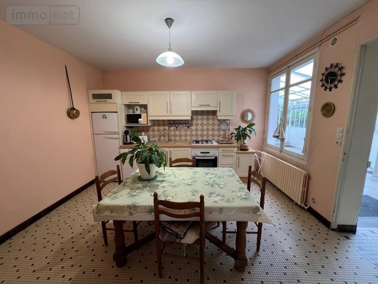 Maison a vendre Longué-Jumelles 49160 Maine-et-Loire 121 m2 5 pièces 194060 euros