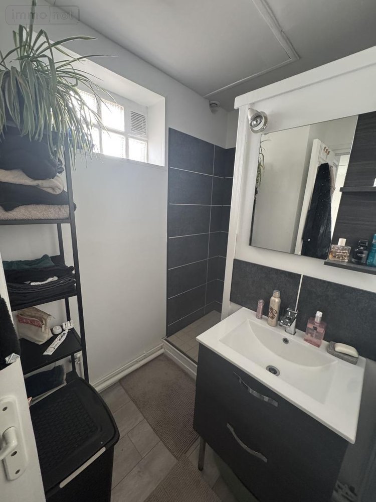 Location appartement Guînes 62340 Pas-de-Calais 65 m2  650 euros