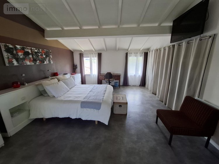 Maison a vendre Courcoury 17100 Charente-Maritime 222 m2 5 pièces 455000 euros