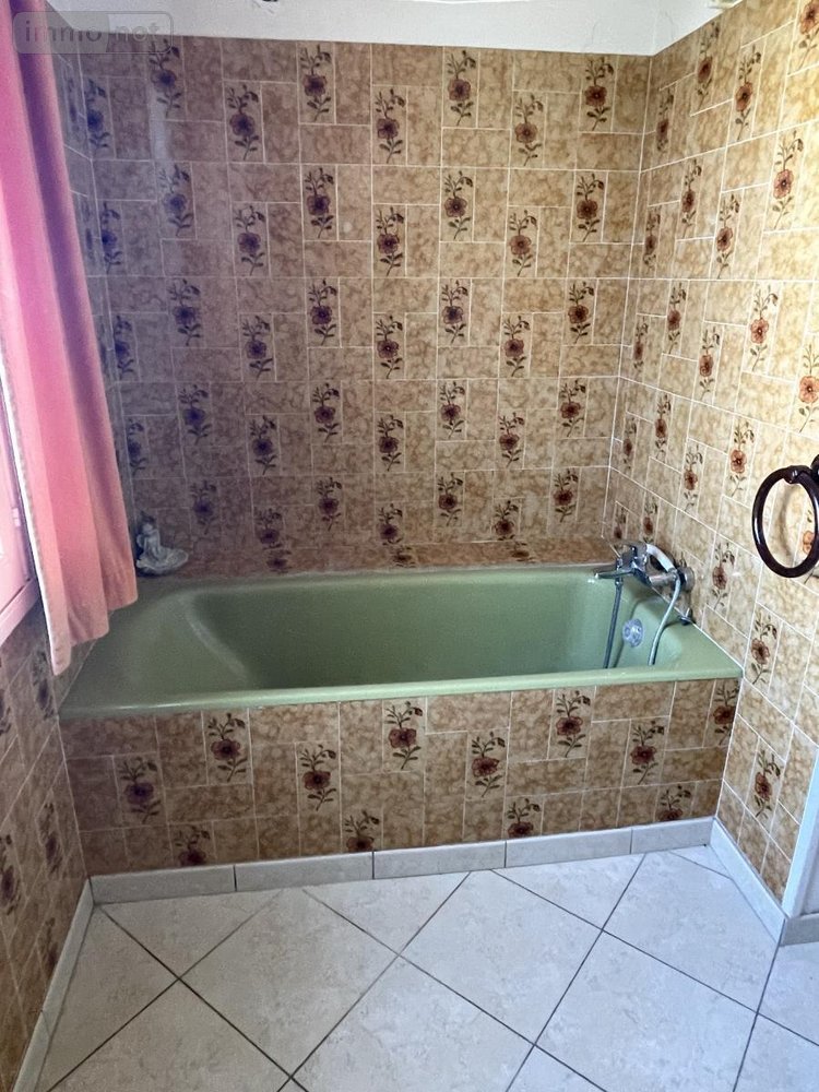 Maison a vendre Allonnes 72700 Sarthe 90 m2 5 pièces 196100 euros