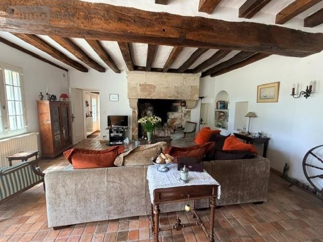 Maison a vendre Villebernier 49400 Maine-et-Loire 191 m2 8 pièces 377400 euros