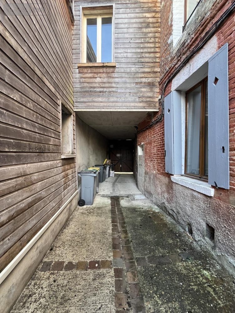 Immeuble a vendre Liesse-Notre-Dame 02350 Aisne 140 m2  145000 euros