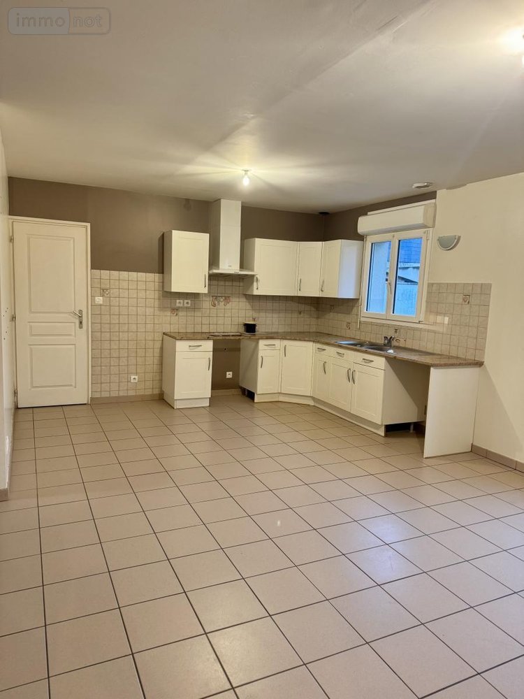 Location maison Brain-sur-Allonnes 49650 Maine-et-Loire 90 m2  794 euros