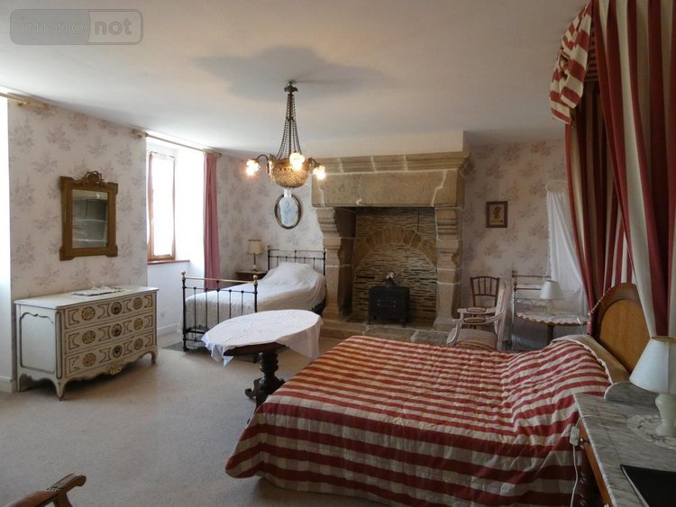 Maison a vendre Plouigneau 29610 Finistère 693 m2 11 pièces 982400 euros