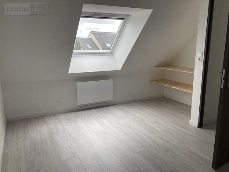 Location maison Ploubezre 22300 Côtes-d'Armor 96 m2 4 pièces 950 euros