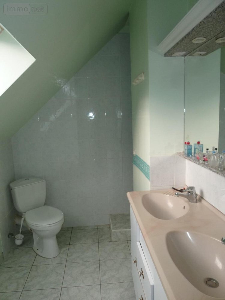 Location maison La Chapelle-Rainsouin 53150 Mayenne 191 m2 8 pièces 740 euros