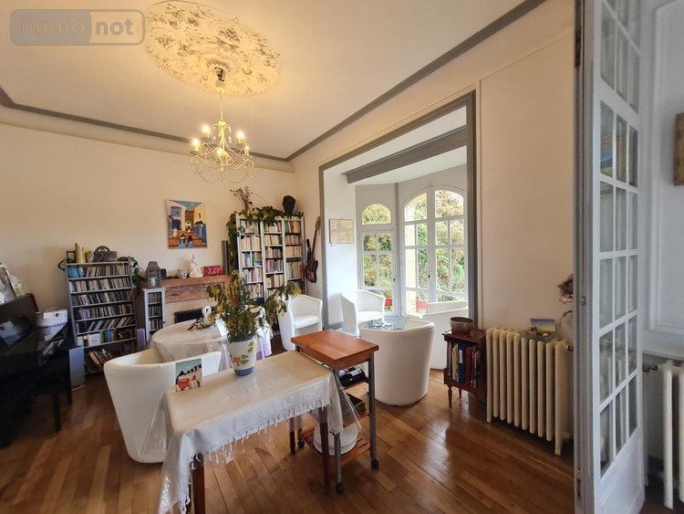 Maison a vendre Rohan 56580 Morbihan 338 m2 14 pièces 586540 euros