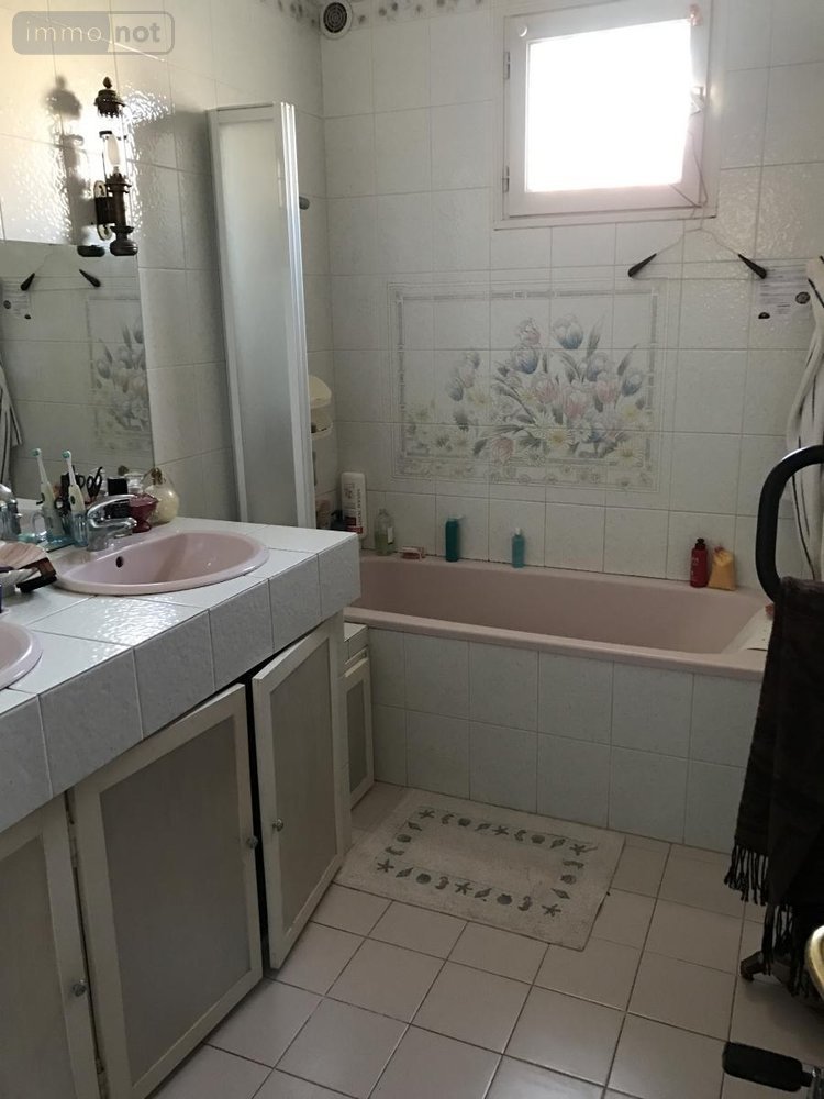 Maison a vendre Lagord 17140 Charente-Maritime 125 m2 7 pièces 498240 euros