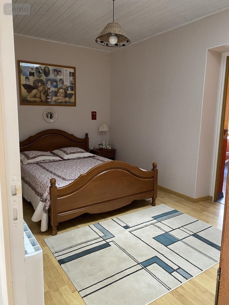 Maison a vendre Saint-Mathurin 85150 Vendée 154 m2 5 pièces 290400 euros