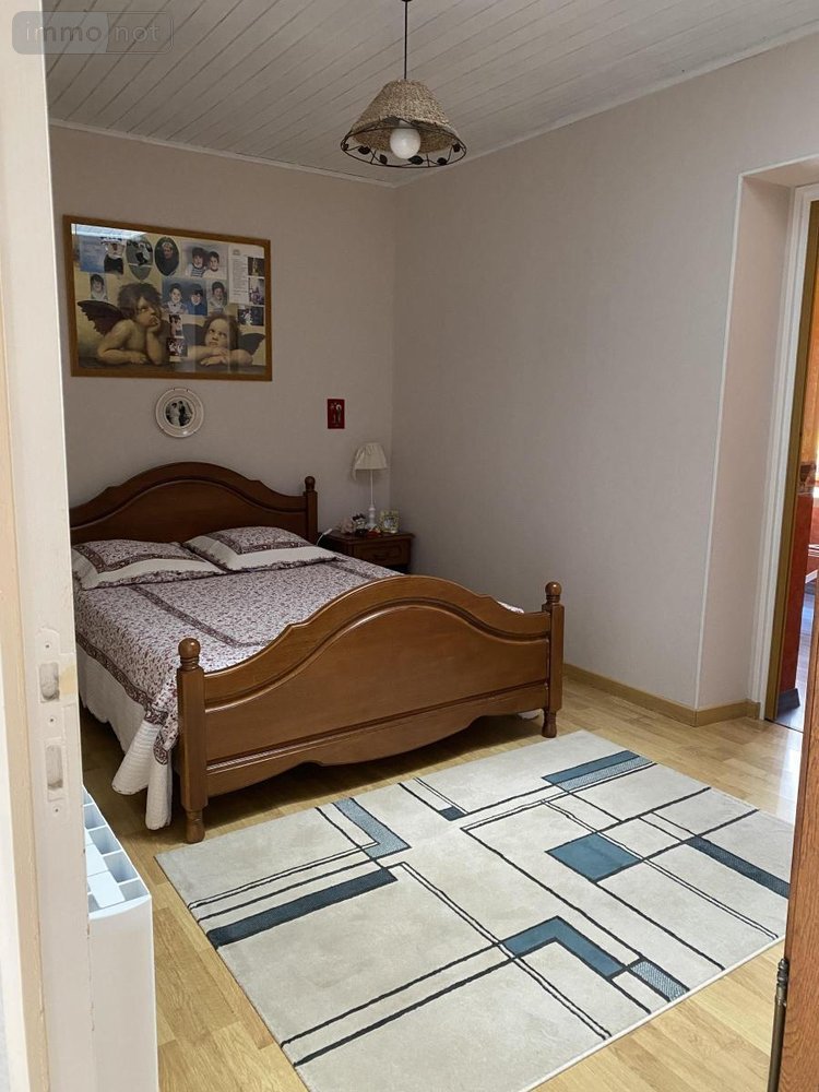 Maison a vendre Saint-Mathurin 85150 Vendée 154 m2 5 pièces 290400 euros