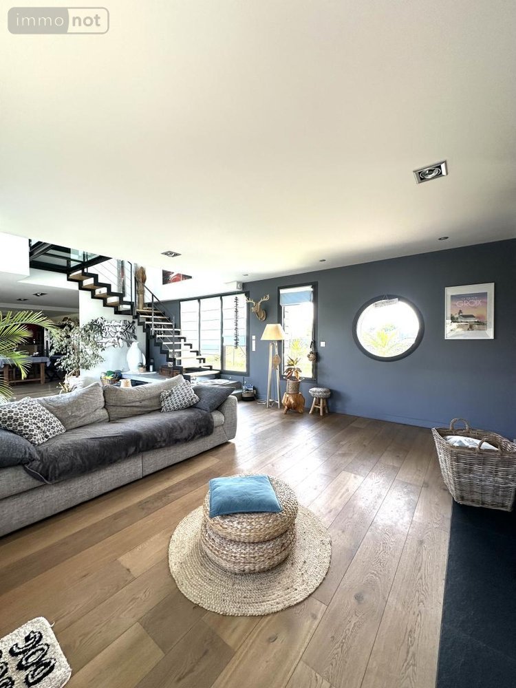 Maison a vendre Ploemeur 56270 Morbihan 247 m2 7 pièces 1496400 euros