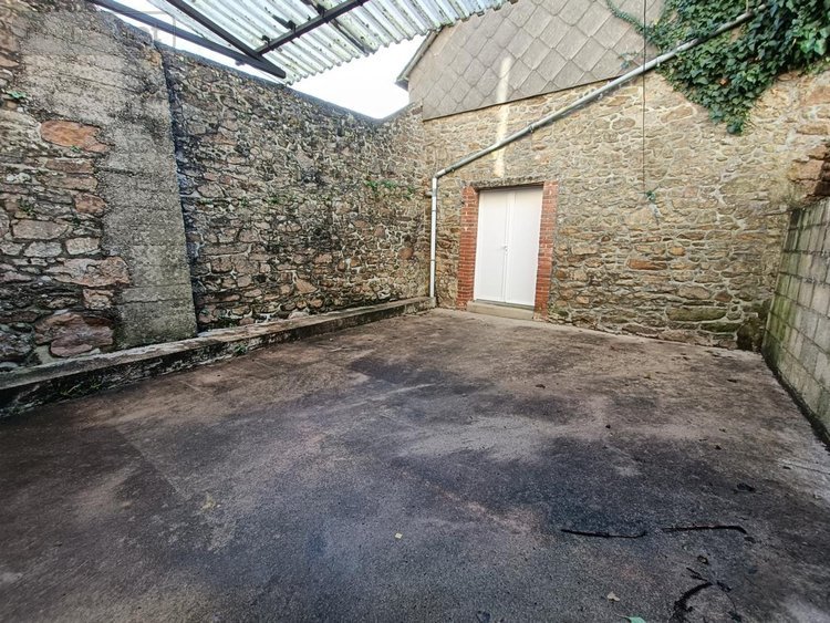 Location maison Plémet 22210 Côtes-d'Armor 75 m2  750 euros