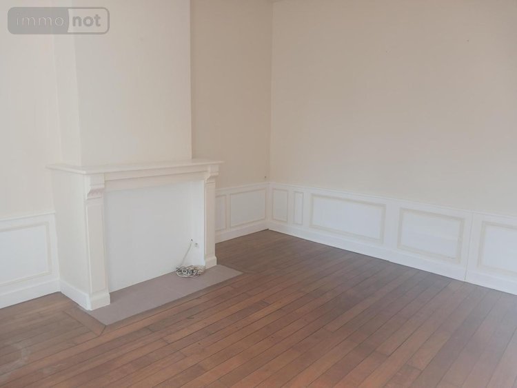 Location maison Arras 62000 Pas-de-Calais 209 m2  1570 euros