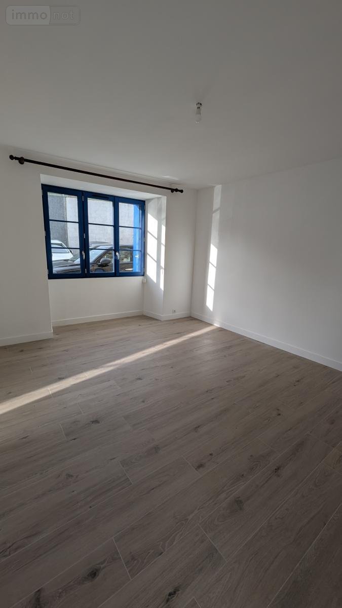 Location maison Corps-Nuds 35150 Ille-et-Vilaine 83 m2 4 pièces 890 euros