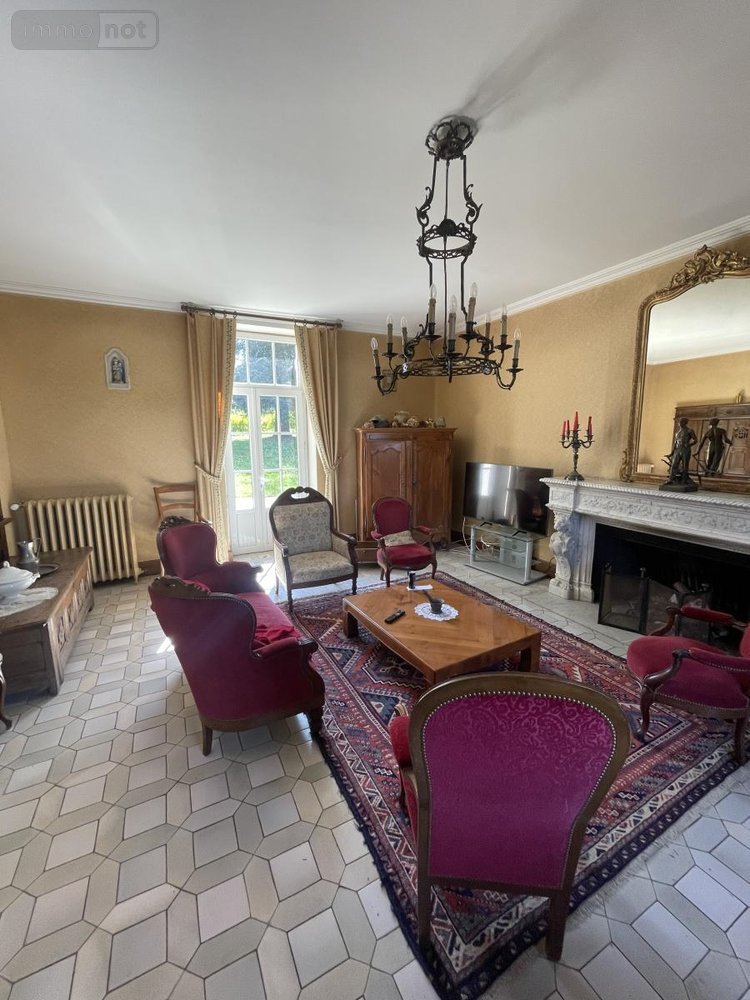 Maison a vendre Montrevault-sur-Èvre 49110 Maine-et-Loire 277 m2 16 pièces 391125 euros
