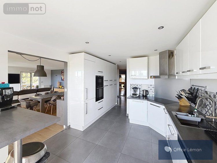 Appartement a vendre Divonne-les-Bains 01220 Ain 145 m2 5 pièces 930000 euros