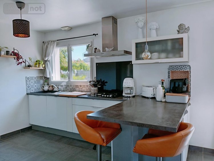 Maison a vendre Plouvorn 29420 Finistère 105 m2 5 pièces 247996 euros