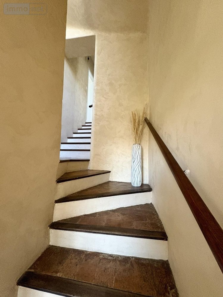 Maison a vendre Forcalquier 04300 Alpes-de-Haute-Provence 101 m2 5 pièces 395000 euros