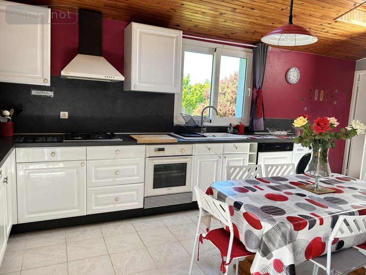 Maison a vendre Locmaria 56360 Morbihan 208 m2  931500 euros