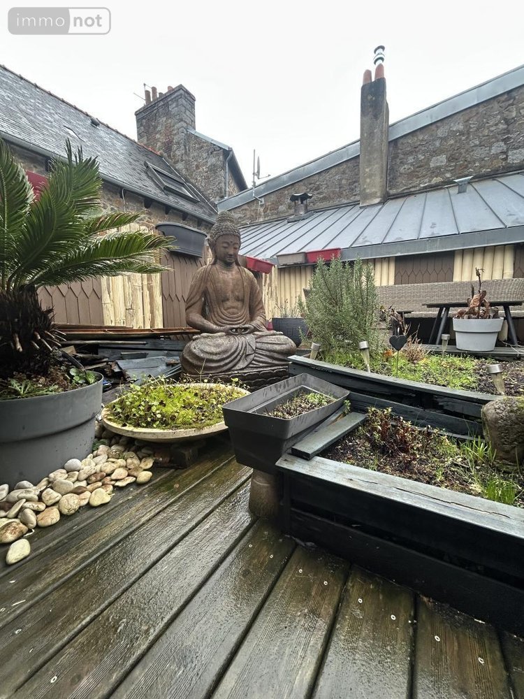 Maison a vendre Saint-Brieuc 22000 Côtes-d'Armor 310 m2  561800 euros