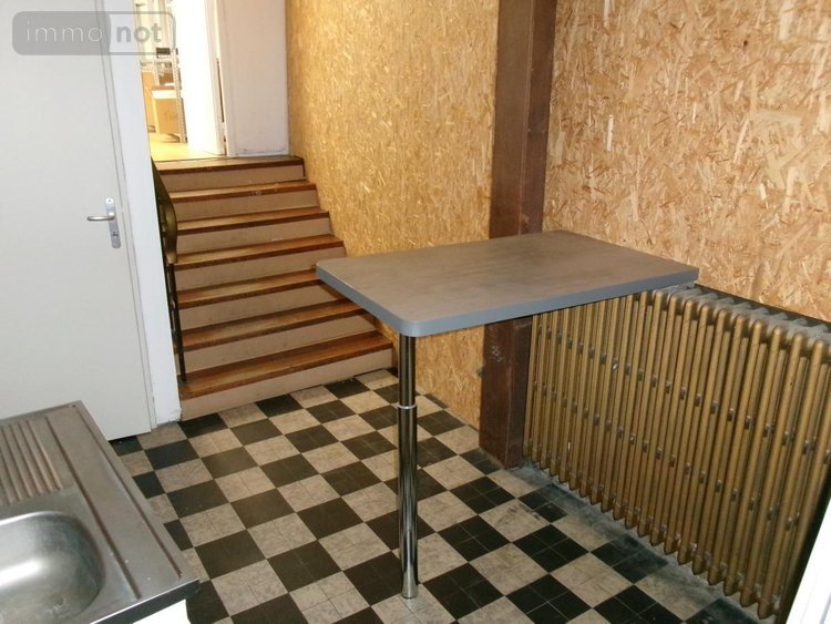 Location fonds et murs commerciaux Béthune 62400 Pas-de-Calais 30 m2  600 euros