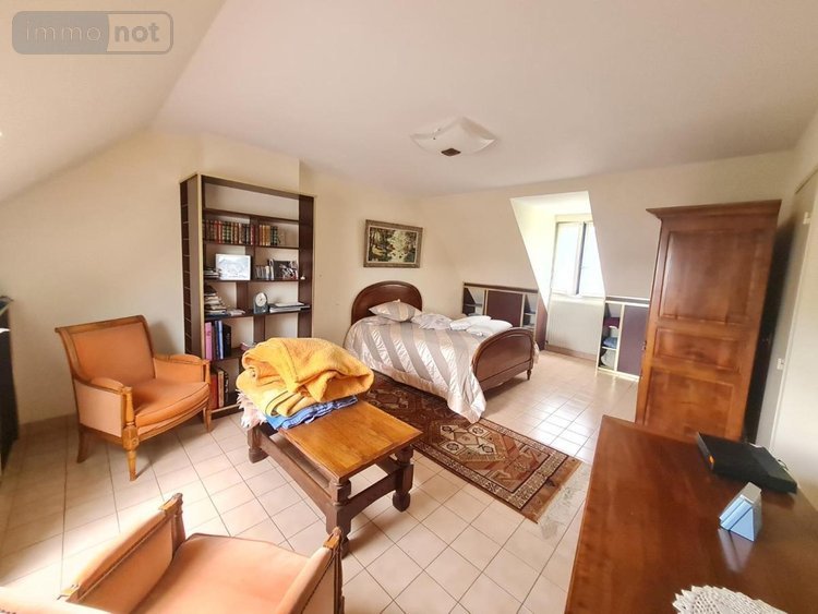 Maison a vendre Vendôme 41100 Loir-et-Cher 175 m2 8 pièces 280530 euros