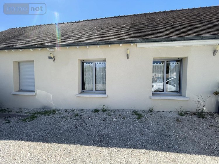 Location maison Areines 41100 Loir-et-Cher 103 m2 4 pièces 875 euros