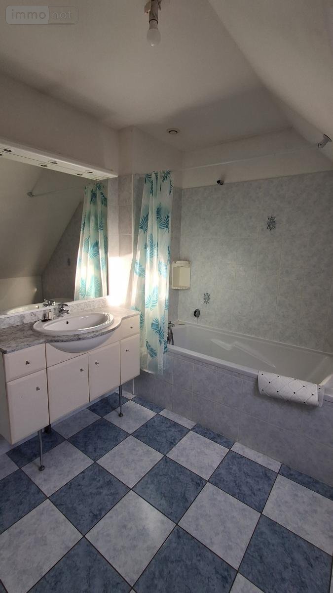 Location maison Laval 53000 Mayenne 91 m2 6 pièces 830 euros