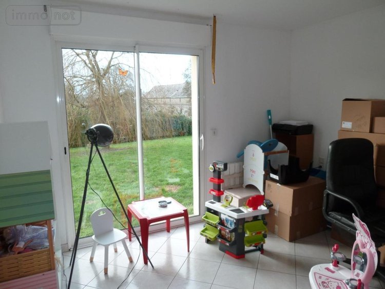 Location maison La Chapelle-Rainsouin 53150 Mayenne 191 m2 8 pièces 740 euros