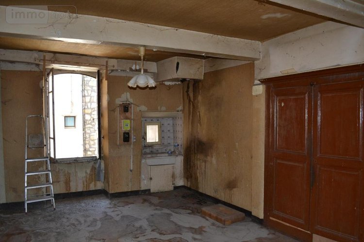 Maison a vendre Villeneuve-de-Berg 07170 Ardèche 110 m2 4 pièces 60000 euros