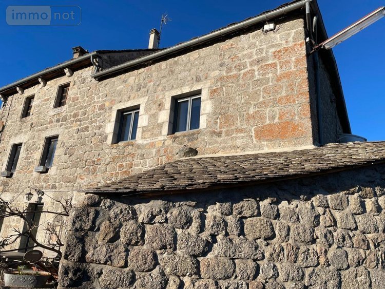 Appartement a vendre Monts-de-Randon 48700 Lozère 96 m2  159000 euros